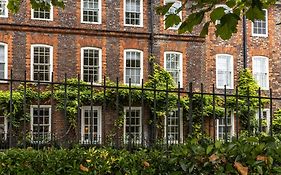 The Relais Henley